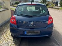 gebraucht Renault Clio III 1.2 16V Campus 1. Hand