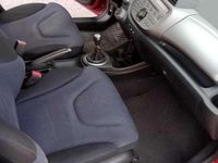 Gebraucht Honda Jazz 90 PS (66 kW) 2010 Rot Kleinwagen