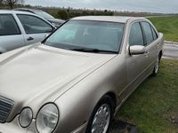 Gebraucht Mercedes E200 136 PS (100 kW) 2000 Beige Limousine