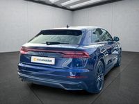 Gebraucht Audi Q8 286 PS (210 kW) 2023 Blau SUV
