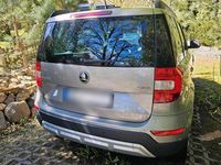Gebraucht Skoda Yeti Cool Edition 110 PS (80 kW) 2015 Beige SUV