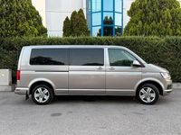 Gebraucht VW Caravelle 150 PS (110 kW) 2015 Gold Van / Kleinbus