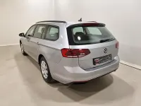 Gebraucht VW Passat Conceptline 150 PS (110 kW) 2022 Pyritsilber metallic Kombi