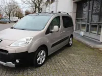 Gebraucht Peugeot Partner Tepee Family 109 PS (80 kW) 2010 Farbe sandbeige/metalliclack Van / Kleinbus
