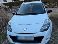 Gebraucht Renault Clio II 75 PS (55 kW) 2011 Weiß Limousine