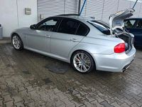 Second-hand BMW 330 272 CP (200 kW) 2009 Argintiu Berlinǎ