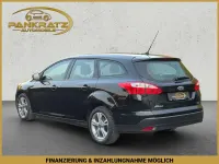 Używany Ford Focus 101 KM (74 kW) 2014 Czarny Kombi