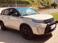 Gebraucht Suzuki Vitara Comfort+ 129 PS (94 kW) 2024 Beige SUV