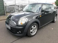 Gebraucht Mini Cooper 122 PS (89 kW) 2010 Schwarz Kleinwagen
