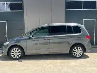 Gebraucht VW Touran Highline 150 PS (110 kW) 2019 Grau Van / Kleinbus