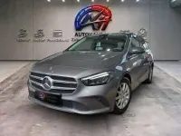 Gebraucht Mercedes B180 136 PS (100 kW) 2019 Grau Kleinwagen