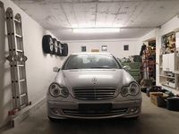 Gebraucht Mercedes C230 204 PS (150 kW) 2006 Silber Limousine