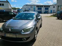 Gebraucht Renault Fluence 143 PS (105 kW) 2011 Limousine