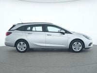 Używany Opel Astra Edition 110 KM (80 kW) 2021 Srebrny Sedan/Limuzyna