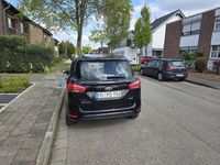 Używany Ford B-MAX Cool & Connect 101 KM (74 kW) 2015 Czarny Minivan