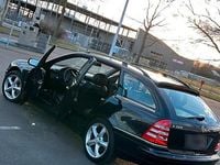 Gebraucht Mercedes C320 224 PS (164 kW) 2005 Schwarz Kombi