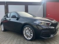 Gebraucht BMW 118 Advantage 136 PS (100 kW) 2023 Schwarz Kleinwagen