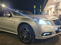 Gebraucht Mercedes E350 2010 Grau Limousine