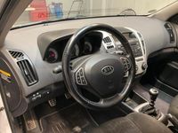 Second-hand Kia ProCeed EX 128 CP (94 kW) 2008 Alb Hatchback