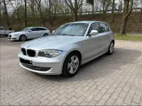 Gebraucht BMW 320 122 PS (89 kW) 2010 Grau Kleinwagen