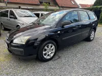 Gebraucht Ford Focus Trend 101 PS (74 kW) 2005 Schwarz Kombi