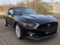 Gebraucht Ford Mustang GT Convertible 421 PS (309 kW) 2016 Schwarz Cabrio