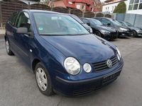 Second-hand VW Polo Trendline 64 CP (47 kW) 2003 Albastru Hatchback