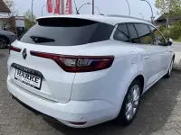 Gebraucht Renault Mégane GrandTour Intens 132 PS (97 kW) 2018 Gletscherweiss Kombi