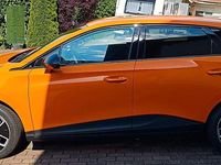 Gebraucht MG MG4 EV Luxury 150 kW (204 PS) 2023 Orange Kleinwagen