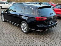 Gebraucht VW Passat Highline 190 PS (139 kW) 2016 Schwarz Kombi