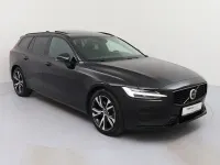 Gebraucht Volvo V60 Plus 197 PS (144 kW) 2025 Schwarz Kombi