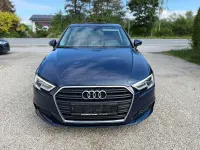 Gebraucht Audi A3 Basis 150 PS (110 kW) 2017 Blau Limousine
