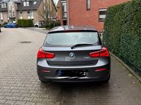 Gebraucht BMW 118 Advantage 136 PS (100 kW) 2018 Grau Kleinwagen