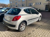 gebraucht Peugeot 207 1,4 Benziner