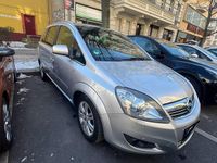 Gebraucht Opel Zafira 125 PS (91 kW) 2012 Silber Van / Kleinbus