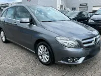 Gebraucht Mercedes B180 122 PS (89 kW) 2012 Kleinwagen