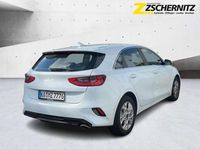 Gebraucht Kia Ceed Vision 140 PS (102 kW) 2025 (wd) casa white weiß Kleinwagen