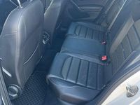 Gebraucht VW Golf Alltrack 184 PS (135 kW) 2017 Weiß Kombi