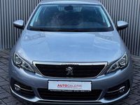 Gebraucht Peugeot 308 Active 131 PS (96 kW) 2021 Silber Kleinwagen