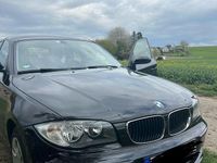 Gebraucht BMW 116 122 PS (89 kW) 2009 Schwarz Kleinwagen