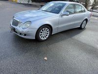 Gebraucht Mercedes E320 Elegance 224 PS (164 kW) 2006 Grau Limousine