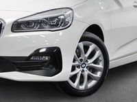 Gebraucht BMW 218 Advantage 150 PS (110 kW) 2022 Alpinweiss iii Van / Kleinbus