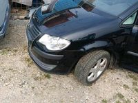 Gebraucht VW Touran 140 PS (102 kW) 2008 Schwarz Van / Kleinbus