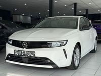 Gebraucht Opel Astra 131 PS (96 kW) 2023 Weiß Limousine