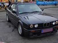 Gebraucht BMW 325 Cabriolet 170 PS (125 kW) 1991 Schwarz metallic Cabrio