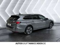 Gebraucht Skoda Superb 193 PS (141 kW) 2024 Andere farbe Kombi