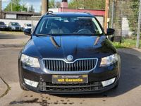 gebraucht Skoda Octavia Kombi NAVI PDC AHK SHZ GARANTIE....