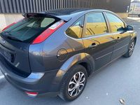 Gebraucht Ford Focus 101 PS (74 kW) 2006 Grau Limousine