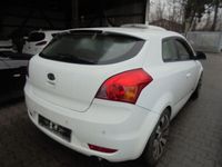Second-hand Kia ProCeed EX 143 CP (105 kW) 2008 Alb Hatchback