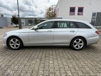 Gebraucht Mercedes E220 Avantgarde 194 PS (142 kW) 2018 Silber Kombi